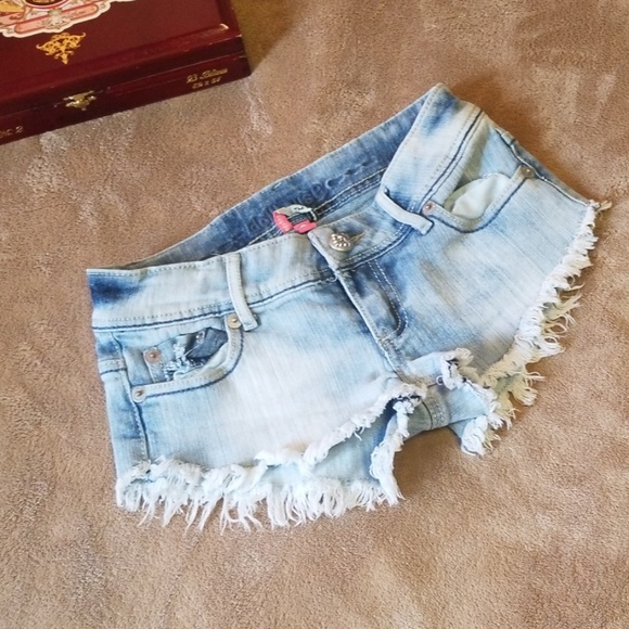 Dollhouse Pants - DOLLHOUSE women's jean shorts, short shorts